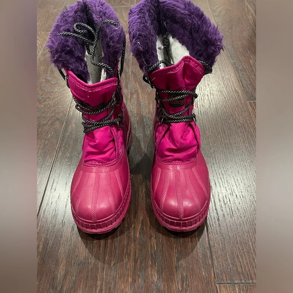 Sorel Girls Flurry Pink Winter Boots Size 4 Insulated Snow Shoes